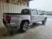 2018 Toyota Tacoma SR z VIN 5TFAX5GN7JX118697, wystawiony jako Copart lot #67840425 z przebiegiem 89 753 mil mil oraz Szkoda całkowita • Salvage title. Historia ofert i sprzedaży dostępna na DreamBid. Obrazek 3.