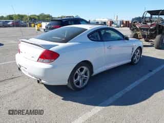 2006 Hyundai Tiburon GT with VIN KMHHN65F46U208237, listed as a IAAI auction lot 43492233 with 262,656 mi miles and . Bid and sale history available at DreamBid. Image 4.