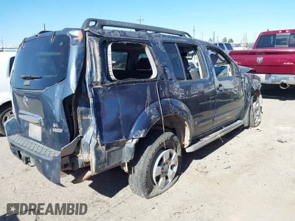 2006 Nissan Pathfinder LE z VIN 5N1AR18W96C655043, wystawiony jako IAAI lot #37875375 z przebiegiem Nie podano mil oraz . Historia ofert i sprzedaży dostępna na DreamBid. Obrazek 4.