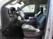 2022 Chevrolet Silverado 1500 RST z VIN 1GCUDEET9NZ568868, wystawiony jako Copart lot #41920785 z przebiegiem 22 897 mil mil oraz Szkoda całkowita • Salvage title. Historia ofert i sprzedaży dostępna na DreamBid. Obrazek 7.