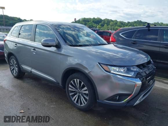 2020 Mitsubishi Outlander SE z VIN JA4AD3A33LJ001719, wystawiony jako IAAI lot #42270888 z przebiegiem 95 794 mil mil oraz . Historia ofert i sprzedaży dostępna na DreamBid. Obrazek 1.