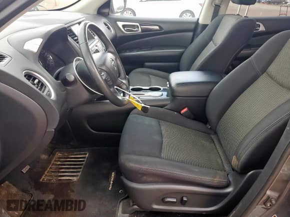 2019 Nissan Pathfinder SV с VIN 5N1DR2MN4KC631985, выставлен на аукционе Copart как лот 70026605 с пробегом 169 570 миль миль и Списание • Salvage title. История ставок и продаж доступна на DreamBid. Изображение 7.