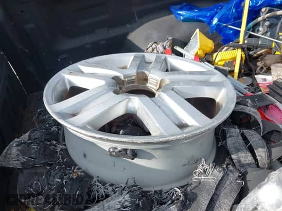 2007 Toyota Tundra Limited z VIN 5TBEV58157S465018, wystawiony jako IAAI lot #42750838 z przebiegiem 255 211 mil mil oraz . Historia ofert i sprzedaży dostępna na DreamBid. Obrazek 12.