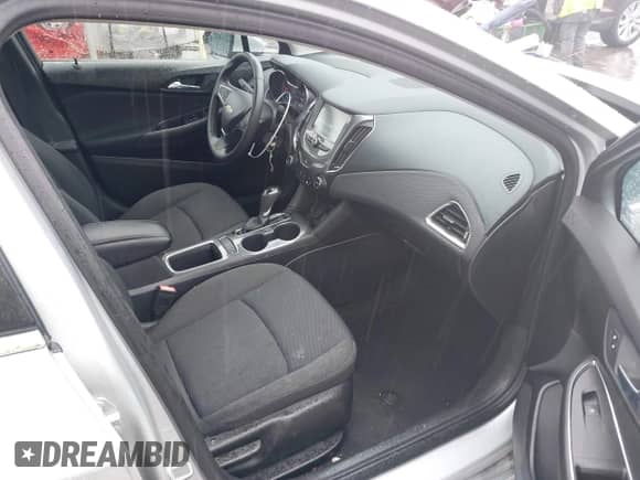 2016 Chevrolet Cruze LT с VIN 1G1BE5SM5G7281648, выставлен на аукционе IAAI как лот 42999340 с пробегом 83 257 миль миль и . История ставок и продаж доступна на DreamBid. Изображение 5.