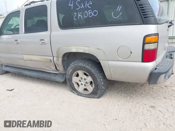 2004 Chevrolet Suburban LT с VIN 1GNEC16Z34J268718, выставлен на аукционе IAAI как лот 42078372 с пробегом 433 488 миль миль и . История ставок и продаж доступна на DreamBid. Изображение 6.