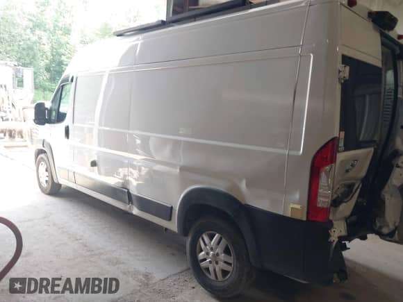 2020 Ram ProMaster Cargo с VIN 3C6TRVDG9LE106702, выставлен на аукционе IAAI как лот 39836507 с пробегом 45 271 миль миль и . История ставок и продаж доступна на DreamBid. Изображение 3.