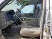 2002 Dodge Dakota Sport z VIN 1B7HL38XX2S719521, wystawiony jako Copart lot #56207725 z przebiegiem 118 119 mil mil oraz Szkoda całkowita • Salvage title. Historia ofert i sprzedaży dostępna na DreamBid. Obrazek 7.