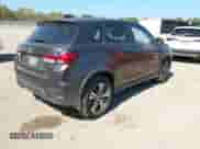 2020 Mitsubishi Outlander SE z VIN JA4AP4AU4LU008540, wystawiony jako IAAI lot #43328500 z przebiegiem 89 712 mil mil oraz . Historia ofert i sprzedaży dostępna na DreamBid. Obrazek 4.