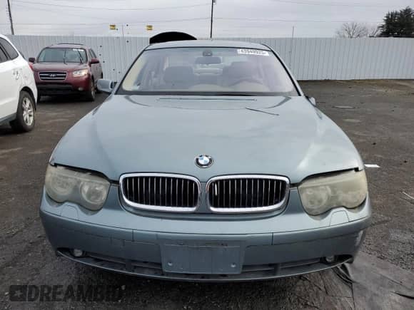 2002 BMW 7 Series 745i with VIN WBAGL63472DP56408, listed as a Copart auction lot 43949925 with 92,755 mi miles and Salvage title. Bid and sale history available at DreamBid. Image 5.