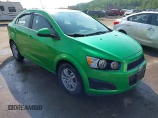 2015 Chevrolet Sonic LT с VIN 1G1JC5SB0F4180162, выставлен на аукционе IAAI как лот 42320691 с пробегом 51 364 миль миль и . История ставок и продаж доступна на DreamBid. Изображение 1.