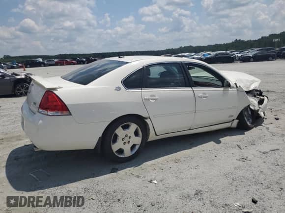 2007 Chevrolet Impala SS z VIN 2G1WD58C779341446, wystawiony jako Copart lot #69187775 z przebiegiem Nie podano mil oraz Szkoda całkowita • Salvage title. Historia ofert i sprzedaży dostępna na DreamBid. Obrazek 3.