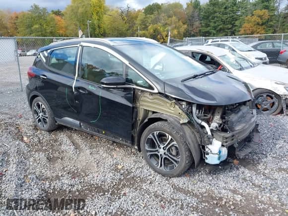2020 Chevrolet Bolt EV Premier с VIN 1G1FZ6S04L4147296, выставлен на аукционе IAAI как лот 43472897 с пробегом 43 861 миль миль и . История ставок и продаж доступна на DreamBid. Изображение 1.