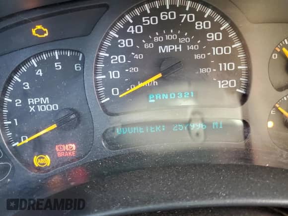 2005 Chevrolet Silverado 1500 LS with VIN 1GCEK19B25E134108, listed as a Copart auction lot 80471755 with 257,996 mi miles and Salvage title. Bid and sale history available at DreamBid. Image 9.