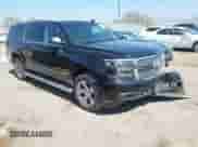 2018 Chevrolet Suburban LT z VIN 1GNSKHKC5JR193078, wystawiony jako IAAI lot #43281675 z przebiegiem 186 334 mil mil oraz . Historia ofert i sprzedaży dostępna na DreamBid. Obrazek 1.