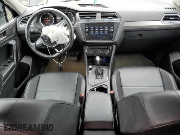 2021 Volkswagen Tiguan SE с VIN 3VV3B7AXXMM105712, выставлен на аукционе Copart как лот 61154945 с пробегом 83 656 миль миль и Списание • Salvage title. История ставок и продаж доступна на DreamBid. Изображение 8.