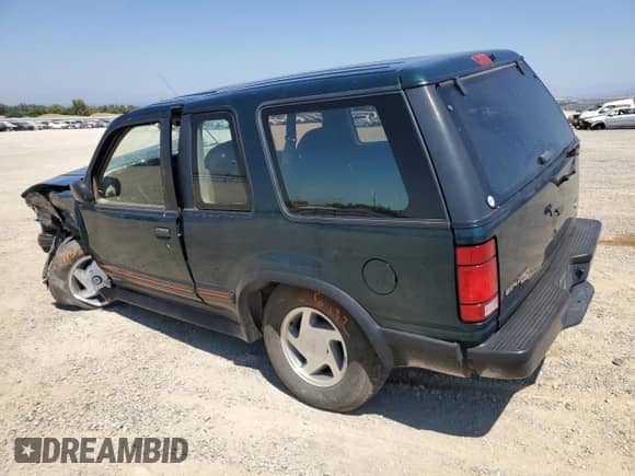 1994 Ford Explorer Eddie Bauer с VIN 1FMCU24X4RUA97936, выставлен на аукционе Copart как лот 65289535 с пробегом 35 933 миль миль и Списание • Salvage title. История ставок и продаж доступна на DreamBid. Изображение 2.