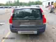 2005 Volvo XC70 with VIN YV1SZ592451196150, listed as a IAAI auction lot 42962772 with 288,310 mi miles and . Bid and sale history available at DreamBid. Image 16.