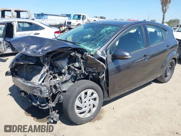 2015 Toyota Prius One z VIN JTDKDTB38F1112411, wystawiony jako IAAI lot #42632251 z przebiegiem 114 157 mil mil oraz . Historia ofert i sprzedaży dostępna na DreamBid. Obrazek 2.