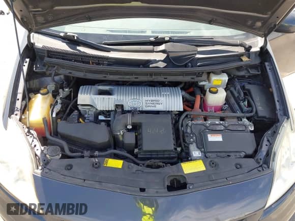 2013 Toyota Prius One with VIN JTDKN3DUXD5555717, listed as a IAAI auction lot 43028925 with 132,858 mi miles and . Bid and sale history available at DreamBid. Image 10.