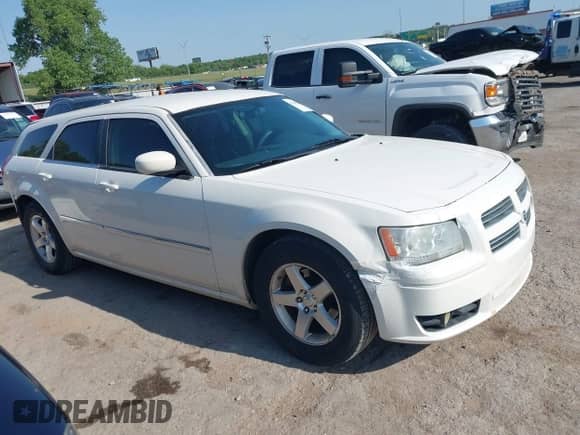2008 Dodge Magnum SXT with VIN 2D4FV37V48H239091, listed as a IAAI auction lot 42342580 with 175,373 mi miles and . Bid and sale history available at DreamBid. Image 14.