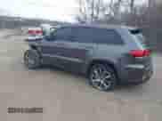 2018 Jeep Grand Cherokee Trackhawk с VIN 1C4RJFN90JC437656, выставлен на аукционе IAAI как лот 41518770 с пробегом 101 768 миль миль и . История ставок и продаж доступна на DreamBid. Изображение 3.