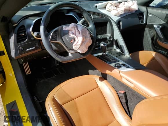 2017 Chevrolet Corvette Z51 2LT с VIN 1G1YK3D71H5100170, выставлен на аукционе Copart как лот 84351765 с пробегом Не указан миль и Чистый • Clean title. История ставок и продаж доступна на DreamBid. Изображение 8.