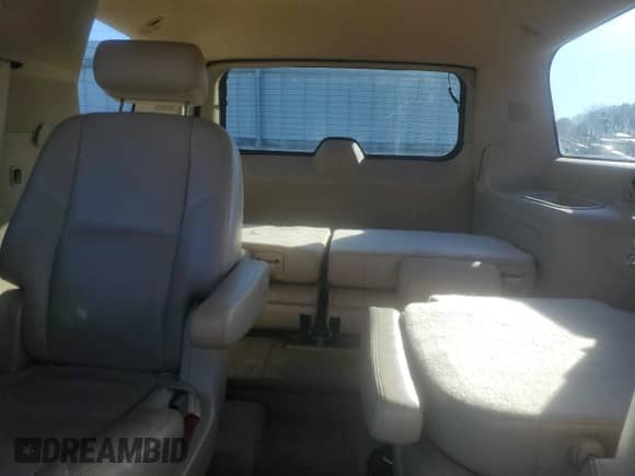 2009 Cadillac Escalade with VIN 1GYFK23229R211846, listed as a Copart auction lot 57988185 with 150,758 mi miles and Salvage title. Bid and sale history available at DreamBid. Image 10.