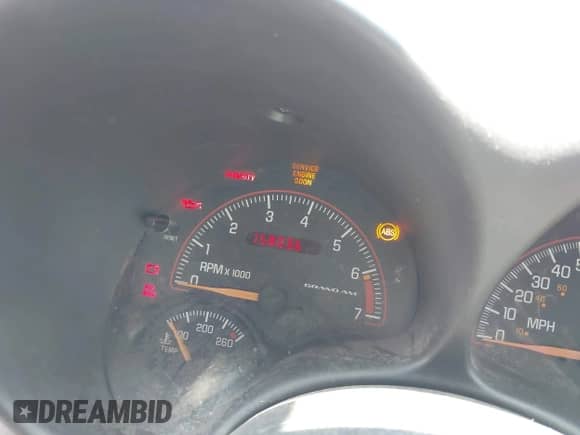 2005 Pontiac Grand Am SE с VIN 1G2NE52F35M105349, выставлен на аукционе IAAI как лот 42968093 с пробегом 158 036 миль миль и . История ставок и продаж доступна на DreamBid. Изображение 7.