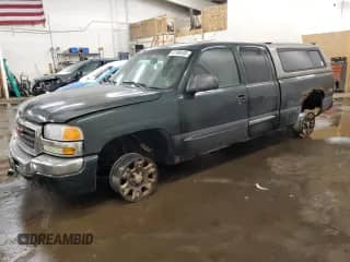 2006 GMC Sierra 1500 SLE1 z VIN 1GTEK19B06Z242009, wystawiony jako Copart lot #47706105 z przebiegiem 235 154 mil mil oraz Nie do naprawy • Non repairable. Historia ofert i sprzedaży dostępna na DreamBid. Obrazek 1.