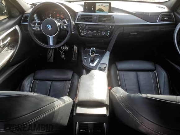 2018 BMW 3 Series 340i xDrive с VIN WBA8B7C53JA573142, выставлен на аукционе Copart как лот 85109945 с пробегом 196 192 миль миль и Списание • Salvage title. История ставок и продаж доступна на DreamBid. Изображение 8.
