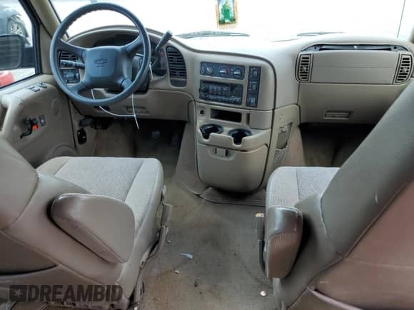 2002 Chevrolet Astro с VIN 1GNDM19X22B113295, выставлен на аукционе Copart как лот 66072505 с пробегом 116 089 миль миль и Списание • Salvage title. История ставок и продаж доступна на DreamBid. Изображение 8.