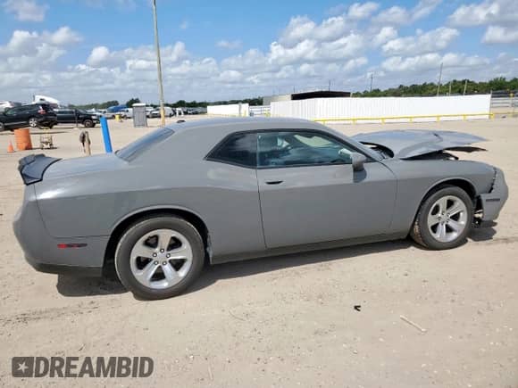 2019 Dodge Challenger SXT with VIN 2C3CDZAG7KH616041, listed as a Copart auction lot 65965095 with 89,389 mi miles and Salvage title. Bid and sale history available at DreamBid. Image 3.