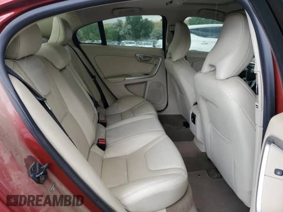 2011 Volvo S60 с VIN YV1902FH9B2015565, выставлен на аукционе Copart как лот 64746145 с пробегом Не указан миль и Списание • Salvage title. История ставок и продаж доступна на DreamBid. Изображение 10.