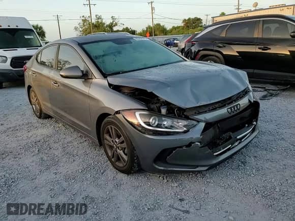 2018 Hyundai Elantra SEL с VIN 5NPD84LF3JH315820, выставлен на аукционе Copart как лот 85202275 с пробегом 126 434 миль миль и Списание • Salvage title. История ставок и продаж доступна на DreamBid. Изображение 13.