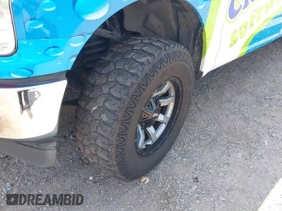 2019 Ford F-150 XL with VIN 1FTFX1E51KFA42323, listed as a IAAI auction lot 42864315 with 216,498 mi miles and . Bid and sale history available at DreamBid. Image 12.