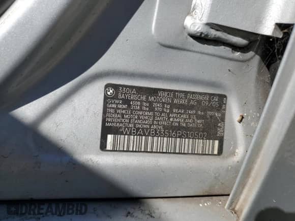 2006 BMW 3 Series 330i с VIN WBAVB33516PS10502, выставлен на аукционе Copart как лот 89643345 с пробегом 131 619 миль миль и Чистый • Clean title. История ставок и продаж доступна на DreamBid. Изображение 12.