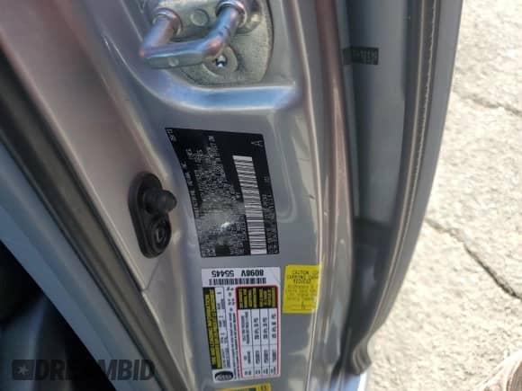 2014 Toyota Sienna SE with VIN 5TDXK3DC5ES418119, listed as a Copart auction lot 70915875 with 115,073 mi miles and Salvage title. Bid and sale history available at DreamBid. Image 13.