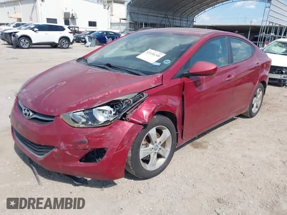 2013 Hyundai Elantra GLS с VIN KMHDH4AE2DU802667, выставлен на аукционе IAAI как лот 43136240 с пробегом 176 324 миль миль и . История ставок и продаж доступна на DreamBid. Изображение 17.