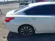 2016 Nissan Altima SV с VIN 1N4AL3AP5GC184388, выставлен на аукционе IAAI как лот 42298532 с пробегом 177 744 миль миль и . История ставок и продаж доступна на DreamBid. Изображение 13.