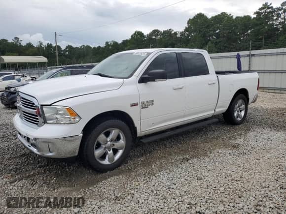 2019 Ram 1500 SLT z VIN 1C6RR6TT7KS701767, wystawiony jako Copart lot #68822625 z przebiegiem 185 189 mil mil oraz Szkoda całkowita • Salvage title. Historia ofert i sprzedaży dostępna na DreamBid. Obrazek 1.