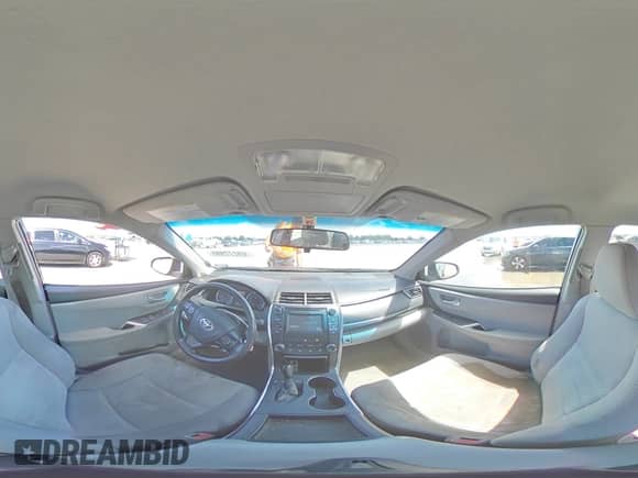 2017 Toyota Camry XLE z VIN 4T1BF1FK6HU769821, wystawiony jako Copart lot #69272995 z przebiegiem 121 113 mil mil oraz Czysty tytuł • Clean title. Historia ofert i sprzedaży dostępna na DreamBid. Obrazek 14.