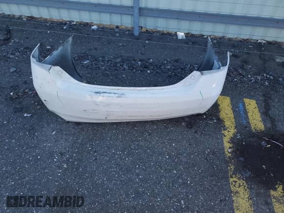 2010 Toyota Camry XLE with VIN 4T1BK3EK3AU603335, listed as a Copart auction lot 87246185 with 163,972 mi miles and Salvage title. Bid and sale history available at DreamBid. Image 12.