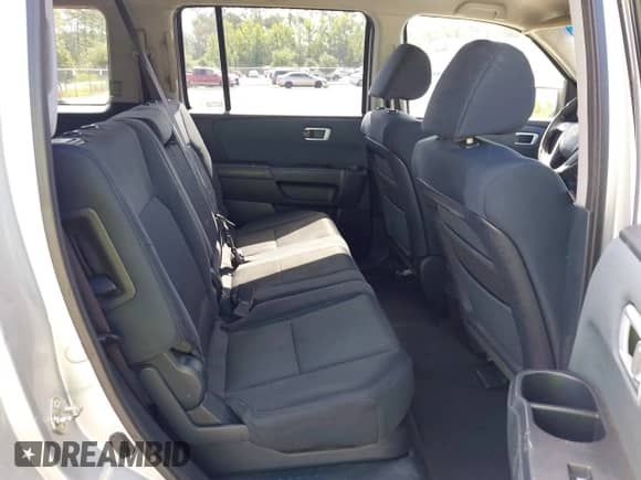 2009 Honda Pilot EX z VIN 5FNYF38419B021500, wystawiony jako IAAI lot #42821341 z przebiegiem 185 263 mil mil oraz . Historia ofert i sprzedaży dostępna na DreamBid. Obrazek 8.