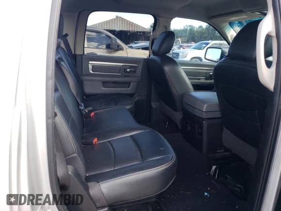 2015 Ram 1500 Big Horn z VIN 1C6RR6LT2FS658638, wystawiony jako Copart lot #85490935 z przebiegiem 119 763 mil mil oraz Szkoda całkowita • Salvage title. Historia ofert i sprzedaży dostępna na DreamBid. Obrazek 10.