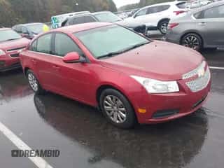 2011 Chevrolet Cruze 1LT z VIN 1G1PF5S91B7293223, wystawiony jako IAAI lot #43559427 z przebiegiem 91 873 mil mil oraz . Historia ofert i sprzedaży dostępna na DreamBid. Obrazek 1.