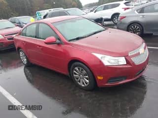 2011 Chevrolet Cruze 1LT z VIN 1G1PF5S91B7293223, wystawiony jako IAAI lot #43559427 z przebiegiem 91 873 mil mil oraz . Historia ofert i sprzedaży dostępna na DreamBid. Obrazek 1.