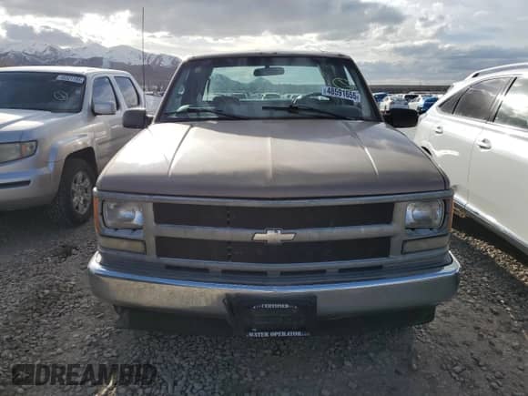 1997 Chevrolet Silverado 2500 с VIN 1GCFC29R9VE260969, выставлен на аукционе Copart как лот 48591655 с пробегом 191 498 миль миль и Списание • Salvage title. История ставок и продаж доступна на DreamBid. Изображение 5.