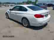 2014 BMW 4 Series 435i z VIN WBA3R1C52EF729201, wystawiony jako IAAI lot #42579604 z przebiegiem 145 277 mil mil oraz . Historia ofert i sprzedaży dostępna na DreamBid. Obrazek 3.