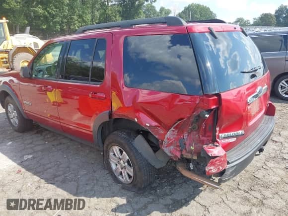 2007 Ford Explorer XLT с VIN 1FMEU63E17UB25981, выставлен на аукционе IAAI как лот 43150741 с пробегом 314 801 миль миль и . История ставок и продаж доступна на DreamBid. Изображение 6.