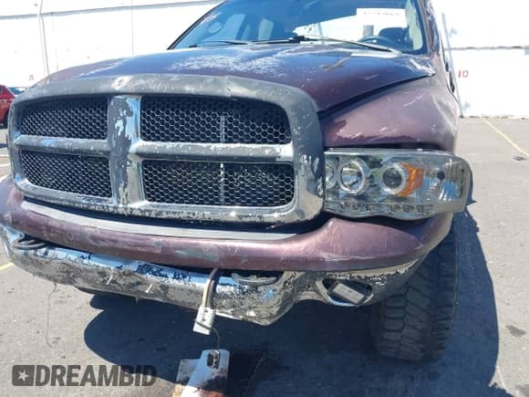 2005 Dodge 2500 SLT z VIN 3D7KS28CX5G741763, wystawiony jako IAAI lot #42745069 z przebiegiem 255 719 mil mil oraz . Historia ofert i sprzedaży dostępna na DreamBid. Obrazek 22.